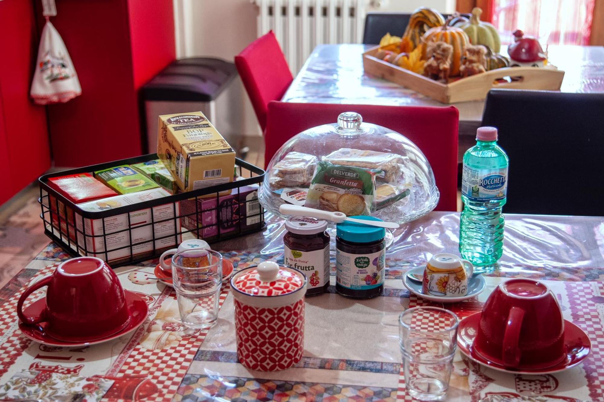 Bed and Breakfast La Casa Nei Castelli Арічча Екстер'єр фото